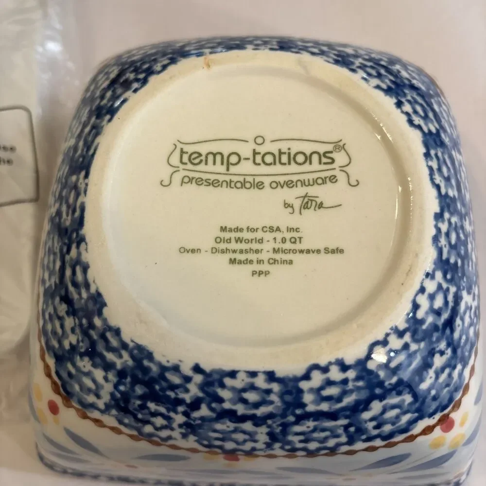 Temp-tations By Tara Old World Blue 1.0 Qt Bowl and Lid Serving Dish Decorative